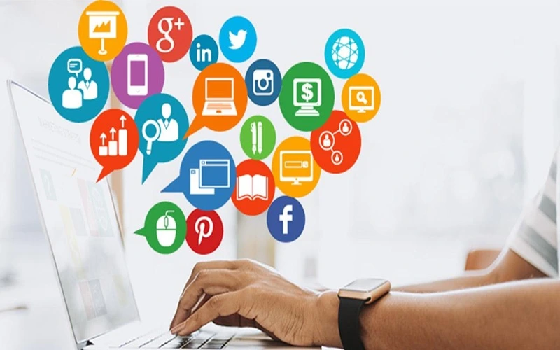 تبلیغات چیست؟ انواع تبلیغات کاربردی برای رشد کسب‌وکار